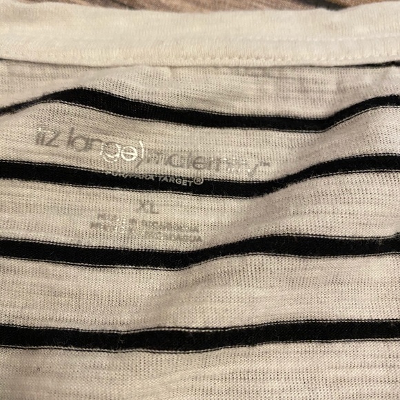 Maternity Top - Picture 2 of 5